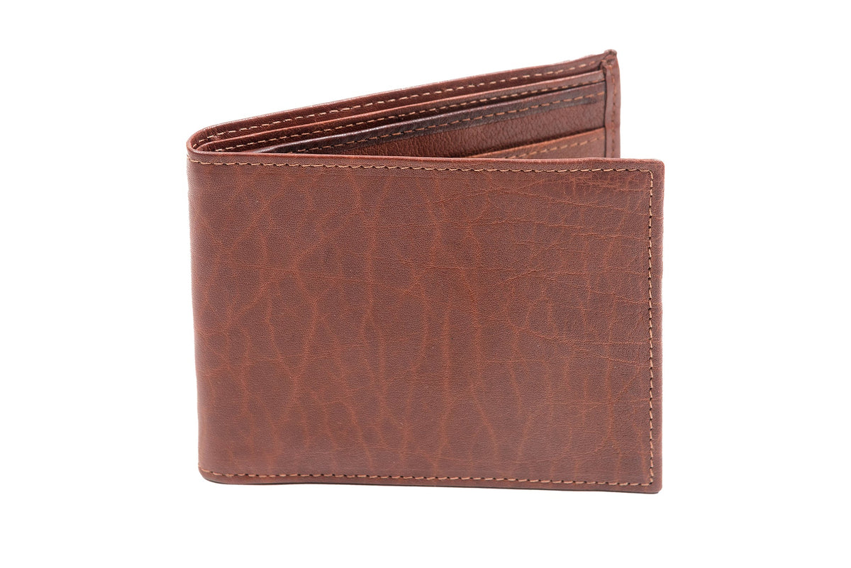 Men’s Slim Leather Bifold Wallet